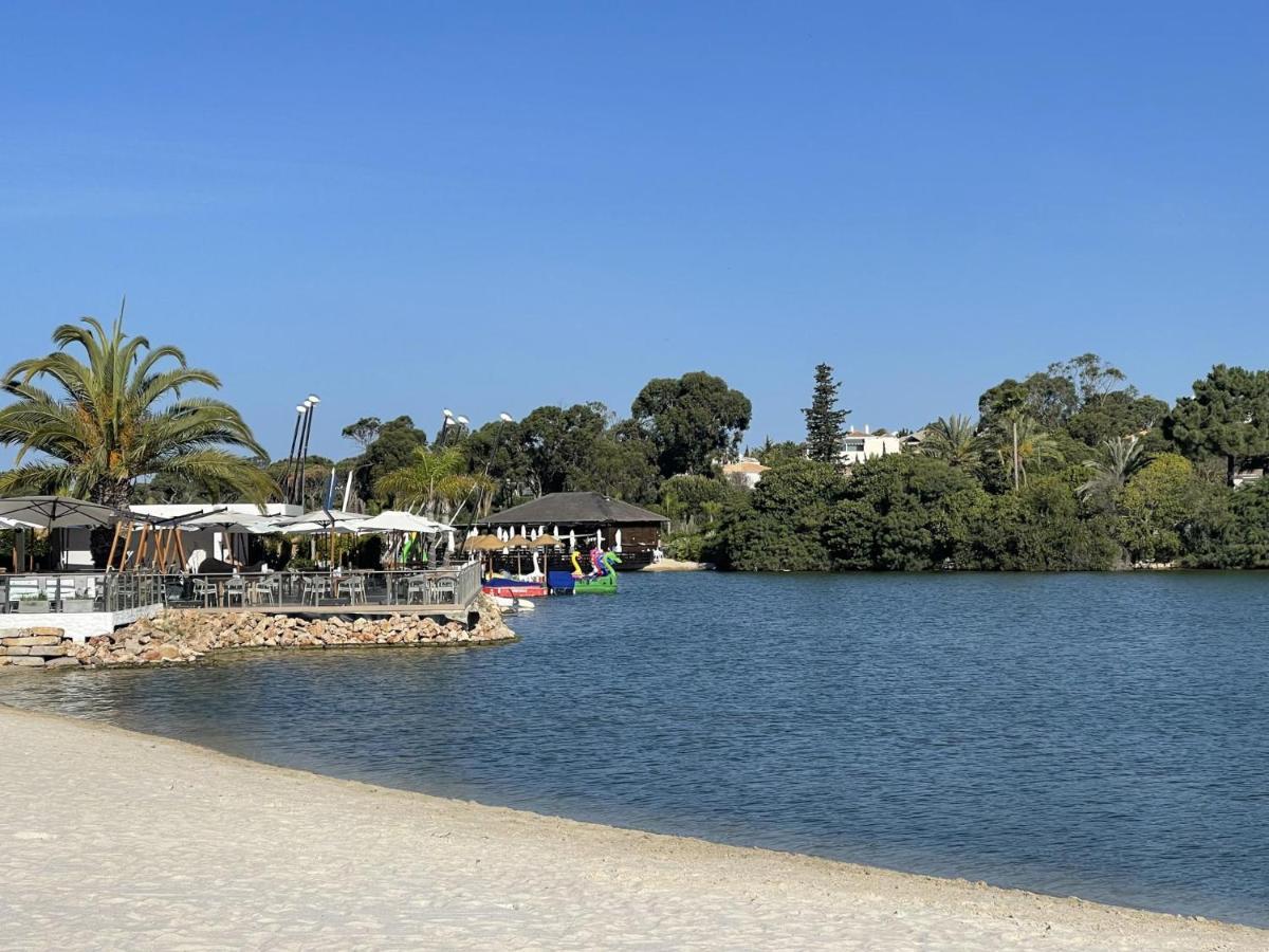 Scarlet'S Place - 1 Bed Victory Village Quinta Do Lago - Beach, Nature, Lakes Exteriör bild